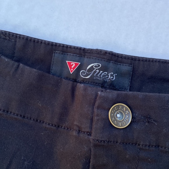 New GUESS Women’s Black Denim Shorts SZ 25 - Picture 2 of 6